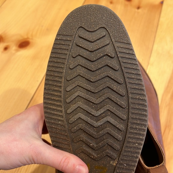 Frye Ashland Chukka Boots - Picture 7 of 8